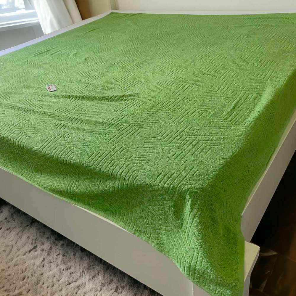 zeleni-frotir-zakard